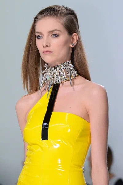 Look 36
